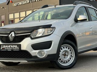 2015 Renault Sandero Stepway II, серебристый, 890000 рублей, вид 2