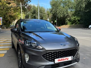 2021 Ford Escape IV, серый, 1750000 рублей, вид 1