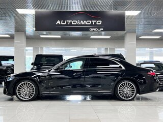 2026 Mercedes-Benz S-Класс 500 Long 4MATIC VII (W223) Рестайлинг, чёрный, 26999000 рублей, вид 4