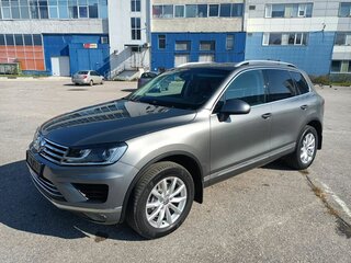 2014 Volkswagen Touareg II Рестайлинг, серый, 2990000 рублей, вид 3