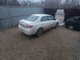 2011 Toyota Corolla X (E140, E150) Рестайлинг, белый, 760000 рублей, вид 4