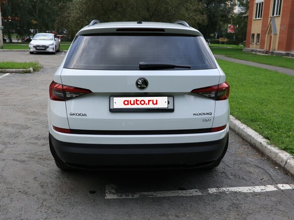 2018 Skoda Kodiaq I, белый, 2400000 рублей - вид 5