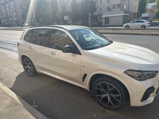 2022 BMW X5 30d IV (G05/G18), белый, 9500000 рублей, вид 2