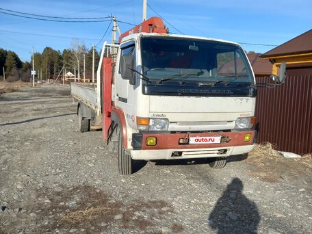 1994 Nissan Condor, белый, 3500000 рублей, вид 1