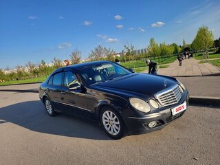 2008 Mercedes-Benz E-Класс 220 III (W211, S211) Рестайлинг, чёрный, 700000 рублей, вид 3
