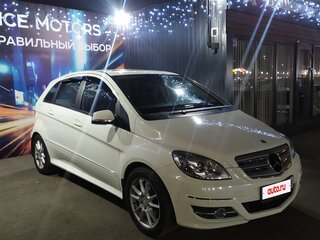 2010 Mercedes-Benz B-Класс 200 I (W245) Рестайлинг, белый, 1050000 рублей, вид 3