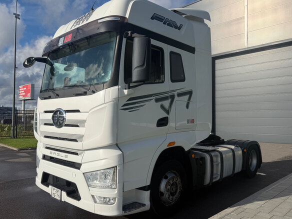 2023 FAW J7, белый, 5100000 рублей - вид 19