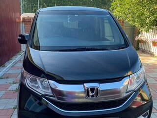 2015 Honda Stepwgn Spada V, чёрный, 1630000 рублей, вид 1