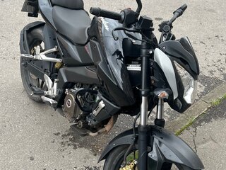 2015 Bajaj Pulsar NS 200, чёрный, 135000 рублей, вид 1