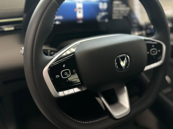 2026 Changan UNI-S I Рестайлинг, чёрный, 3079900 рублей - вид 17