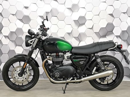 2024 Triumph Speed Twin, чёрный, 927000 рублей, вид 4