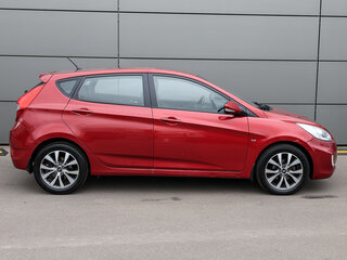 2013 Hyundai Solaris I, красный, 698000 рублей, вид 4