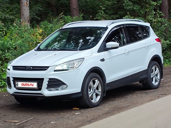 2013 Ford Kuga II, белый, 1135000 рублей