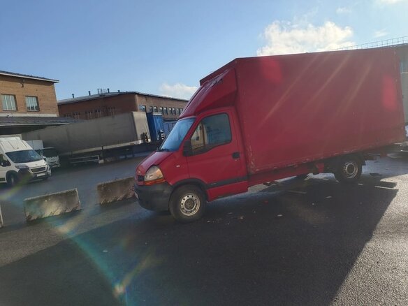 2010 Renault Master, красный, 1170000 рублей - вид 1