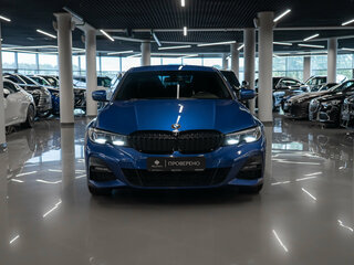 2019 BMW 3 серии 320d xDrive VII (G2x), синий, 3350000 рублей, вид 3