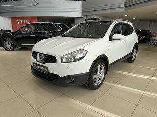 2011 Nissan Qashqai+2 I Рестайлинг, белый, 1099000 рублей, вид 1