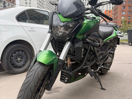 2021 Bajaj Dominar 400, зелёный, 315000 рублей, вид 1