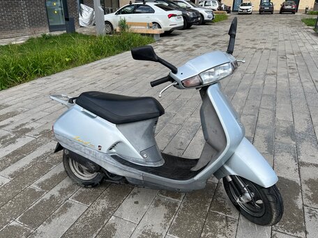 2000 Honda Lead 50, серебристый, 45000 рублей, вид 1