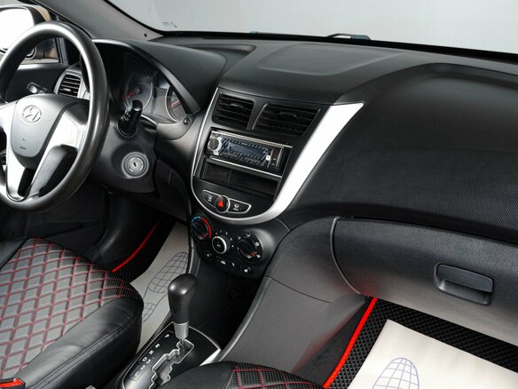 2012 Hyundai Solaris I, золотистый, 869000 рублей - вид 9
