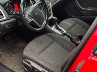 2013 Opel Astra J Рестайлинг, красный, 484900 рублей, вид 3