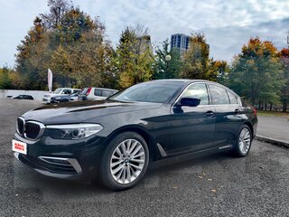 2019 BMW 5 серии 520d xDrive VII (G30/G31/G38), чёрный, 4300000 рублей, вид 1