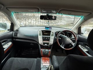 2010 Toyota Harrier II (XU30), белый, 1750000 рублей, вид 2