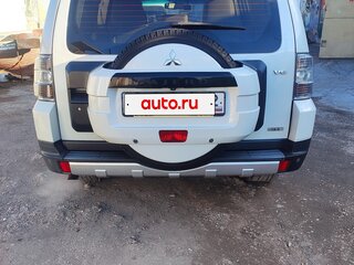 2008 Mitsubishi Pajero IV, белый, 1900000 рублей, вид 4