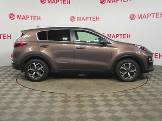 2020 Kia Sportage IV Рестайлинг, коричневый, 2279000 рублей, вид 4