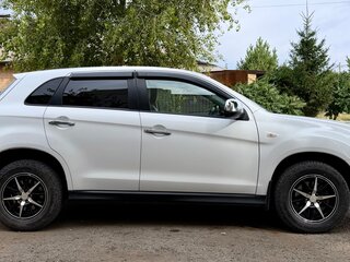 2013 Mitsubishi ASX I, белый, 950000 рублей, вид 3