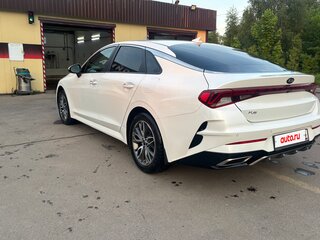 2020 Kia K5 III, белый, 1800000 рублей, вид 4