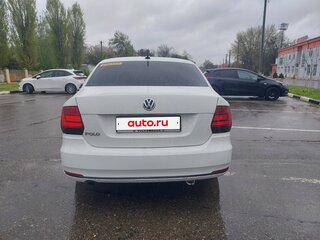 2018 Volkswagen Polo V Рестайлинг, белый, 1025000 рублей, вид 5