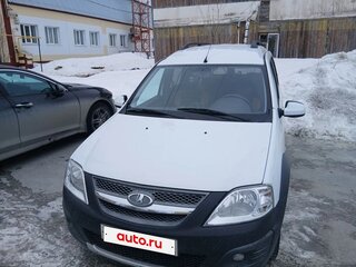 2018 Lada (ВАЗ) Largus Cross I, белый, 900000 рублей, вид 1