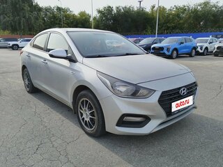 2017 Hyundai Solaris II, серебристый, 1095000 рублей, вид 4