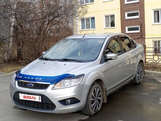 2010 Ford Focus II Рестайлинг, серебристый, 490000 рублей, вид 1