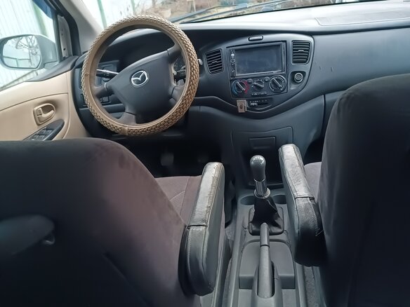 2002 Mazda MPV II (LW), серый, 700000 рублей - вид 12