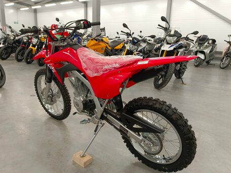 2026 Honda CRF 125, красный, 585000 рублей, вид 5