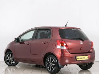 2008 Toyota Vitz II (XP90), красный, 649000 рублей, вид 4