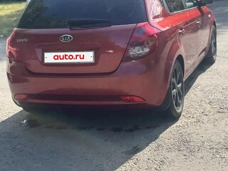 2009 Kia Ceed I, красный, 499900 рублей, вид 5