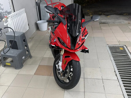 2023 BMW S 1000 RR, красный, 1900000 рублей, вид 2