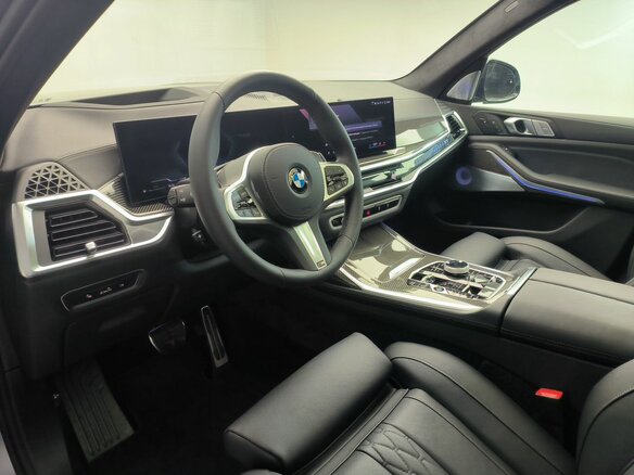 2026 BMW X7 40d I (G07) Рестайлинг, серый - вид 15