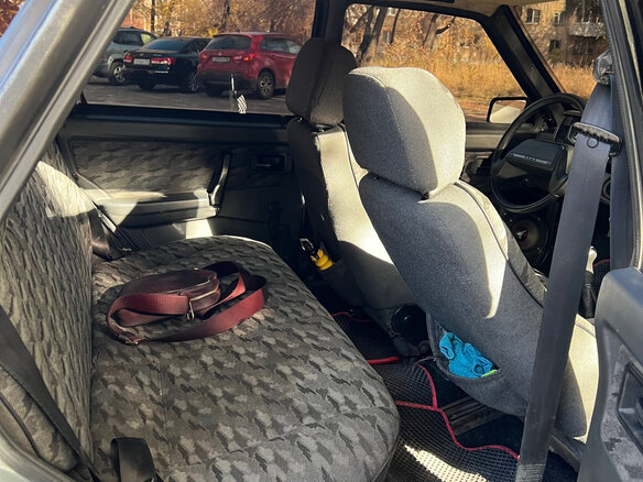 2001 Lada (ВАЗ) 2109, серебристый, 120000 рублей - вид 11