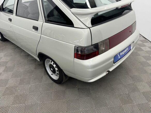 2005 Lada (ВАЗ) 2112, серый, 340000 рублей - вид 8