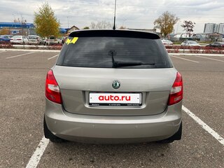 2010 Skoda Fabia II, серый, 470000 рублей, вид 4