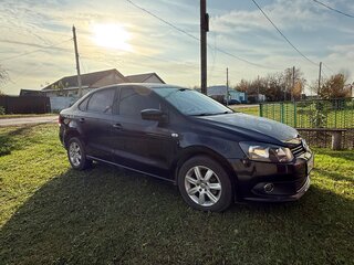 2012 Volkswagen Polo V, чёрный, 750000 рублей, вид 3