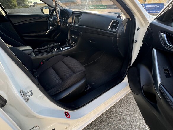 2013 Mazda 6 III (GJ), серебристый, 1150000 рублей - вид 4