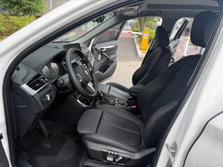 2023 BMW X1 Long 20Li sDrive II (F48) Рестайлинг, белый, 2112025 рублей, вид 4