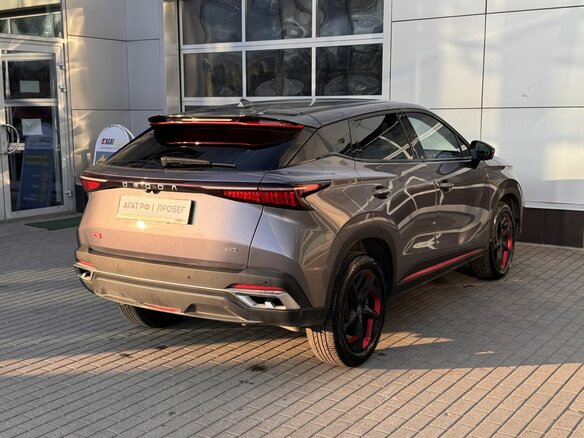 2023 Omoda C5 I, серый, 1790000 рублей - вид 6