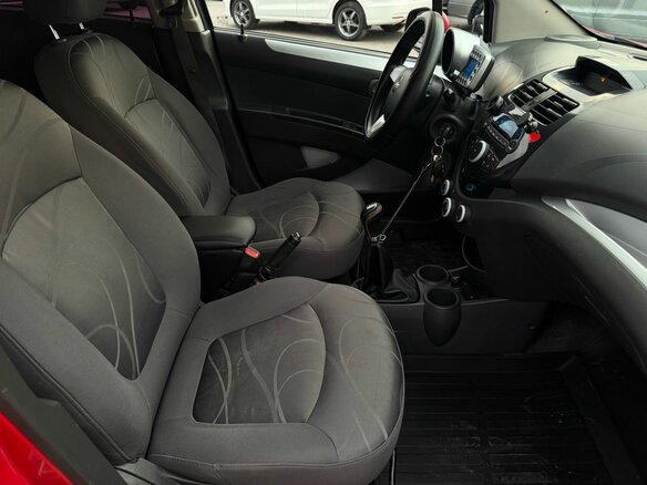 2011 Chevrolet Spark III, красный, 460000 рублей - вид 19