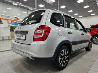 2026 Lada (ВАЗ) Granta Cross I Рестайлинг, серебристый, 1255000 рублей, вид 3