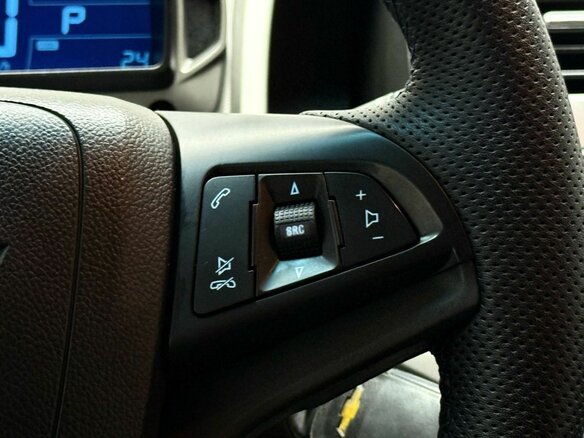 2013 Chevrolet Aveo II, чёрный, 829000 рублей - вид 16